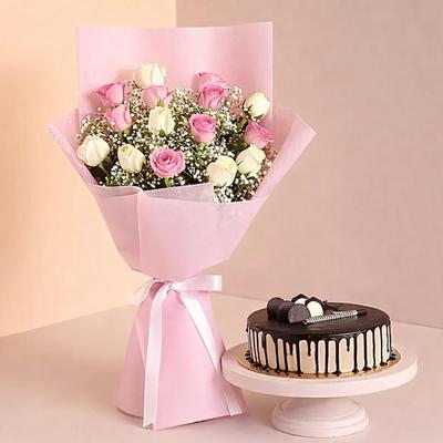 Admire The Beauty Roses Bouquet Chocolate Cake