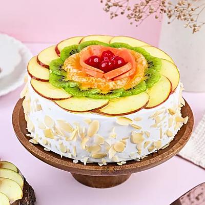 Creamy Vanilla Fruit Cake