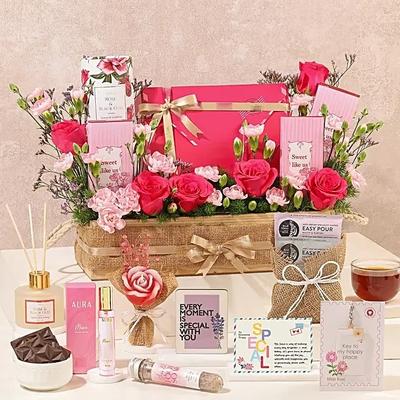 Sweet Like Us Blush Anniversary Hamper